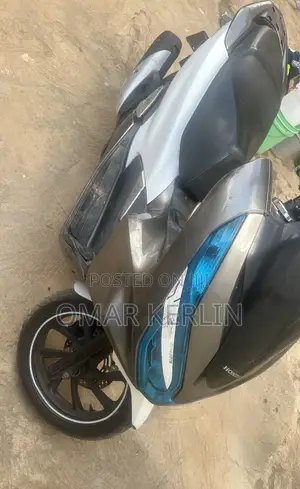 Honda 2020 White