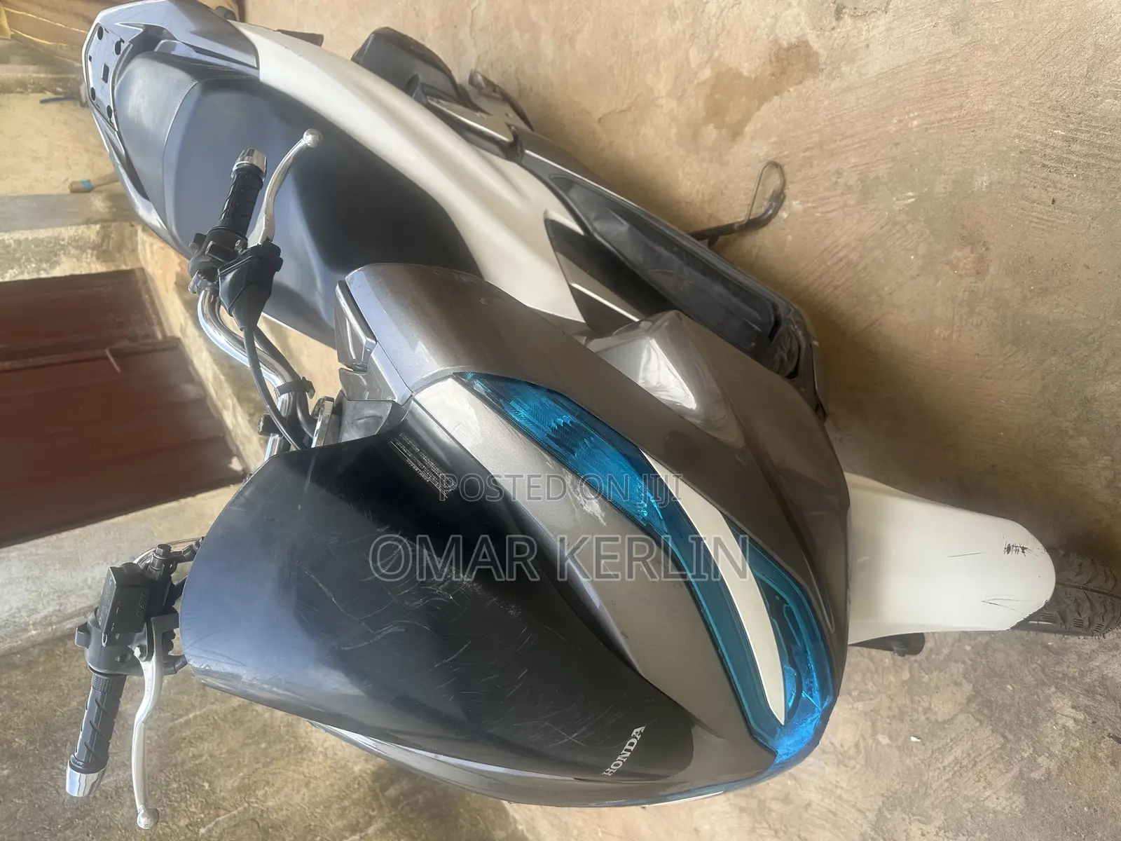 Honda 2020 White