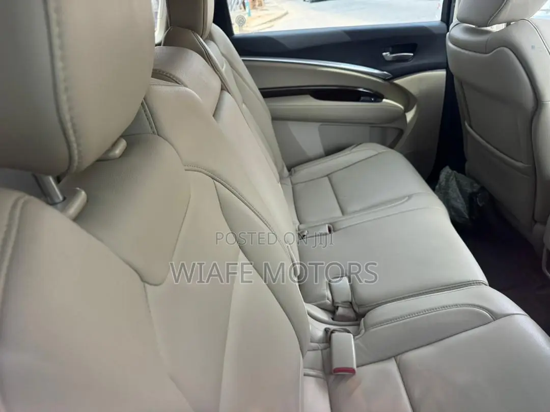 Acura MDX Base SH-AWD 2017 Brown