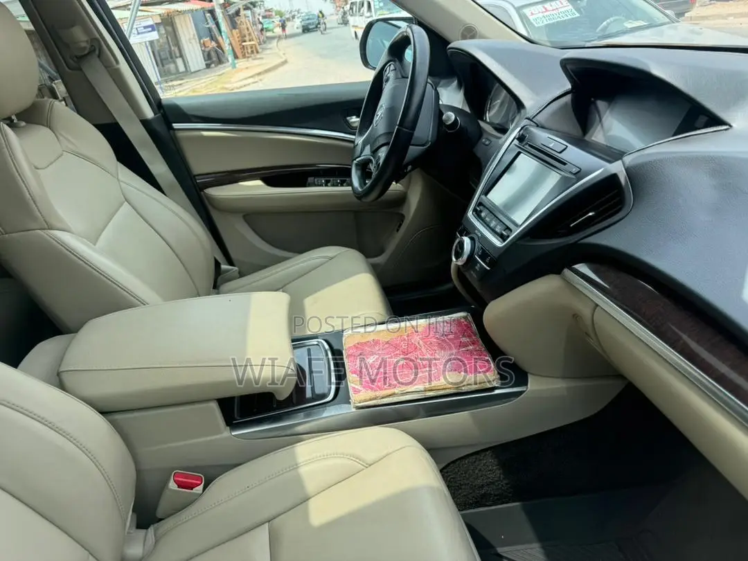 Acura MDX Base SH-AWD 2017 Brown