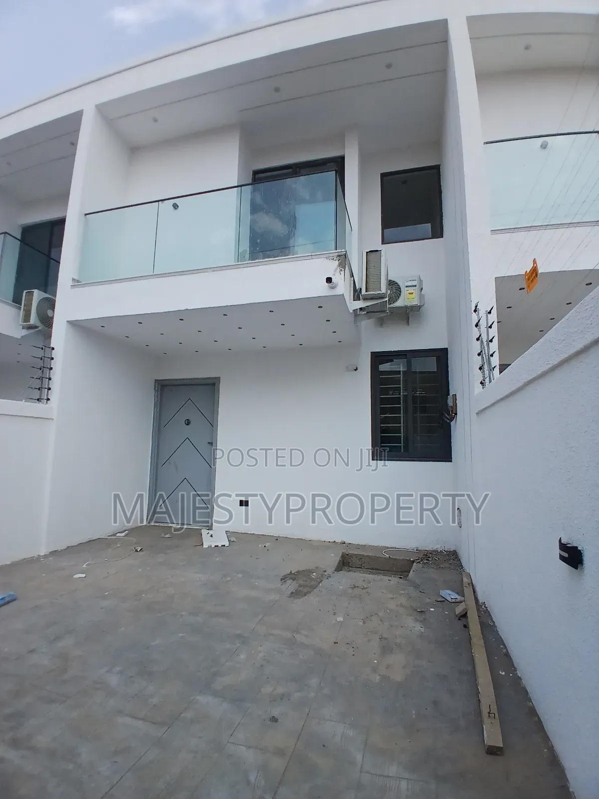 Newly Built 2bedrooms Self Compound for Sale at Botwe School Junction