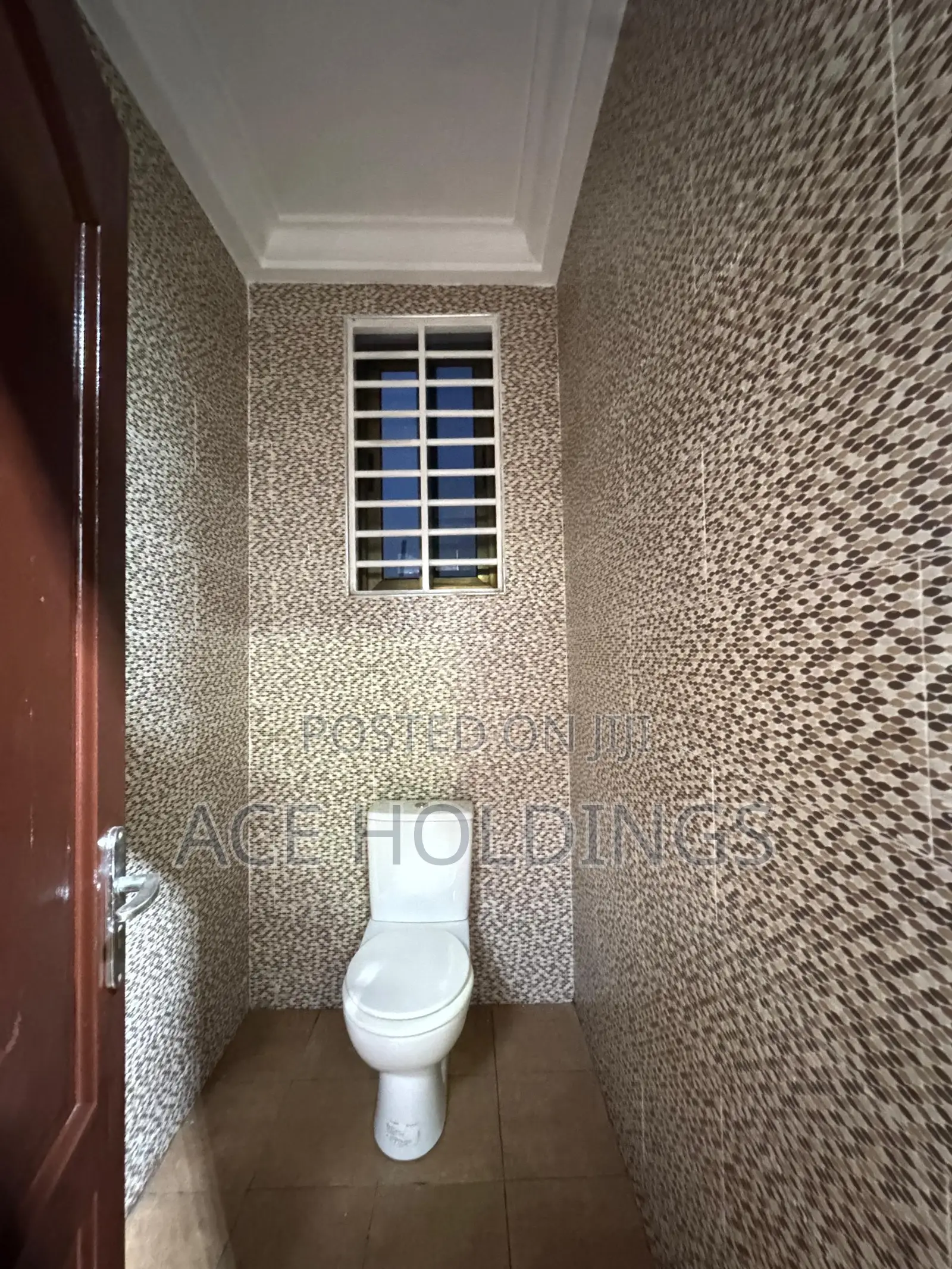 2bdrm Apartment in Lakeside for rent