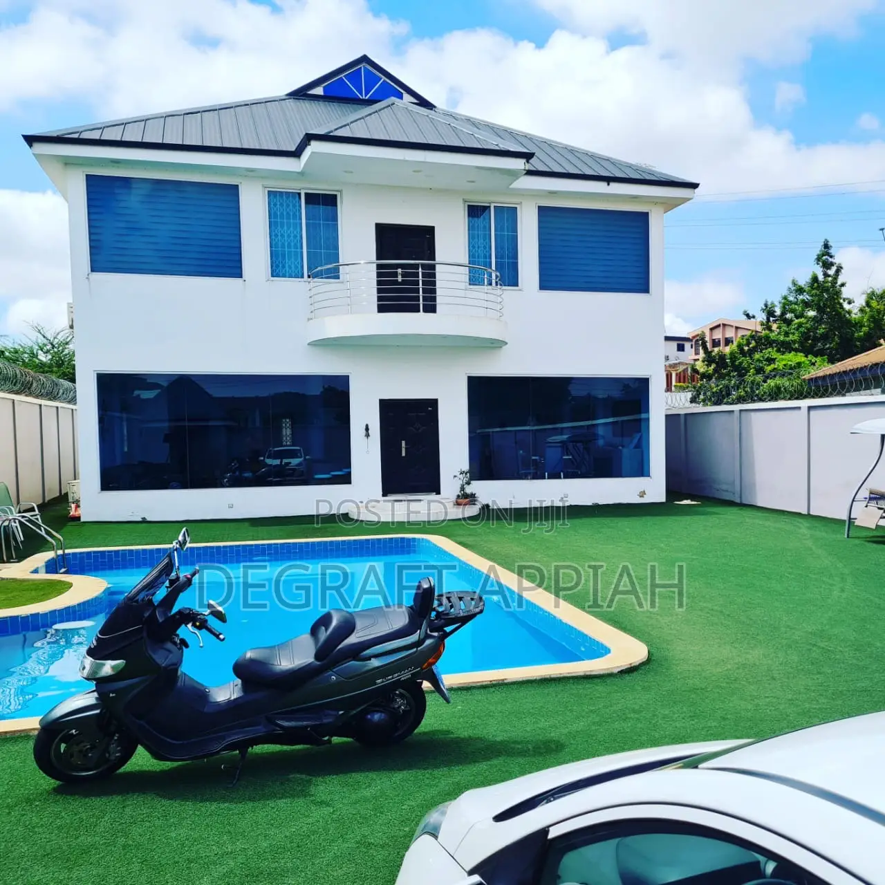 5bdrm House in Ahodwo, Kumasi for sale