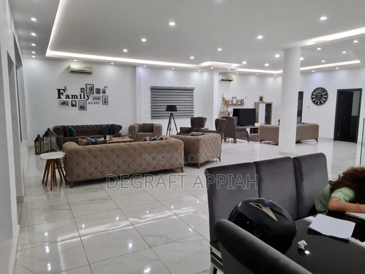 5bdrm House in Ahodwo, Kumasi for sale