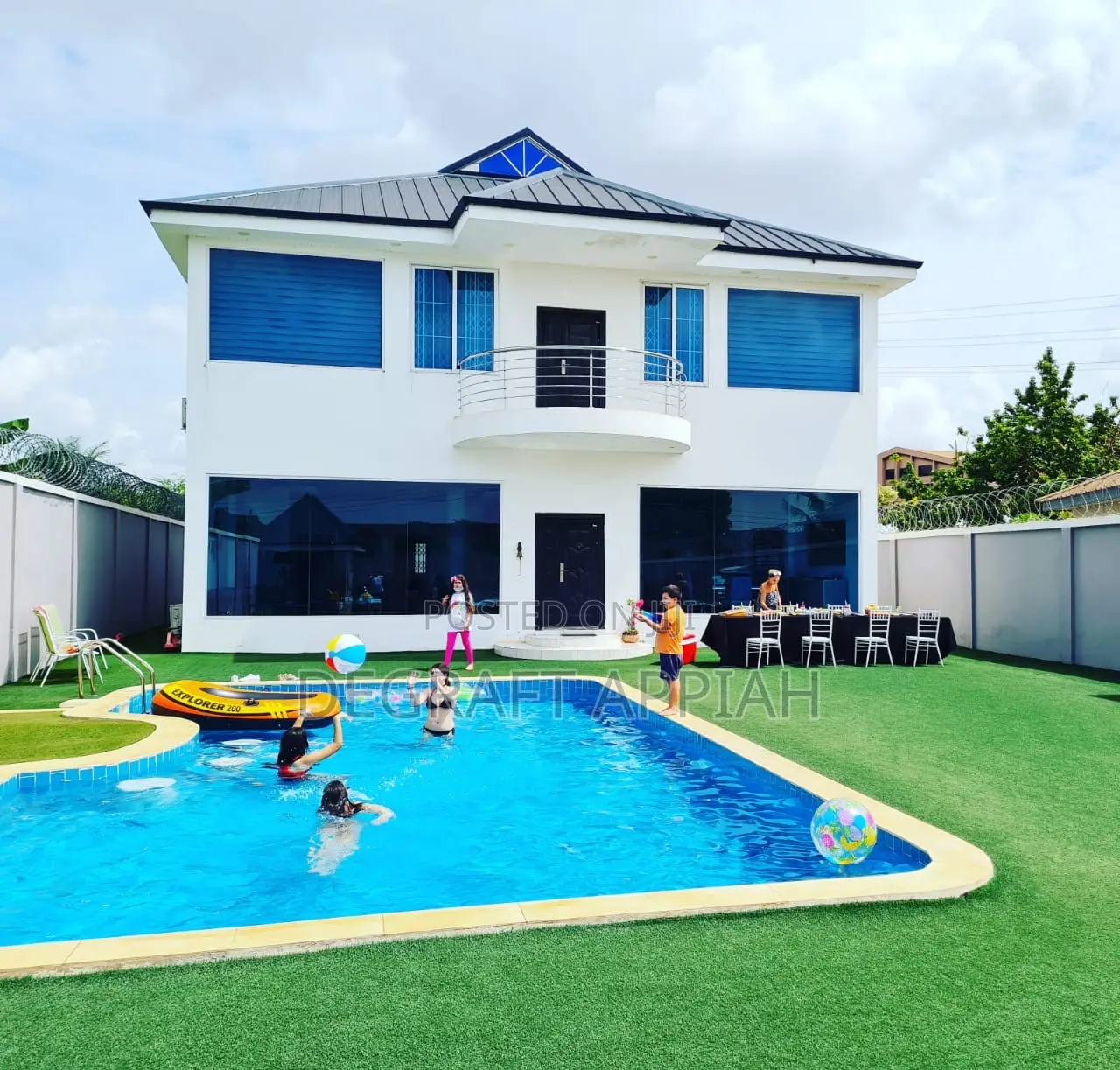 5bdrm House in Ahodwo, Kumasi for sale