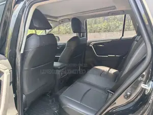 Toyota RAV4 LE AWD 2023 Black