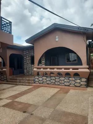 4bdrm House in Amasaman for rent