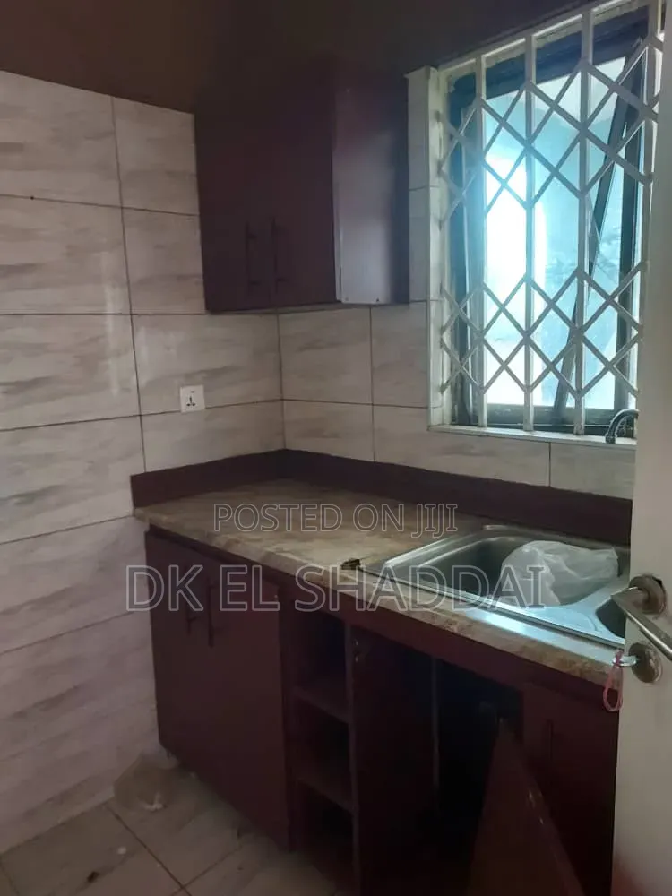 4bdrm House in Amasaman for rent