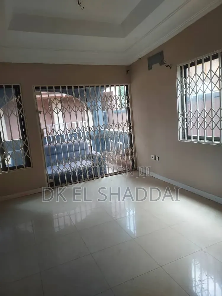 4bdrm House in Amasaman for rent