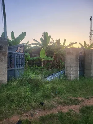 10bdrm House in At Nyaboo, Asante Akim Central Municipal for sale