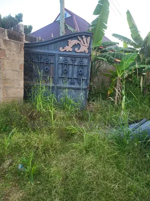 10bdrm House in At Nyaboo, Asante Akim Central Municipal for sale