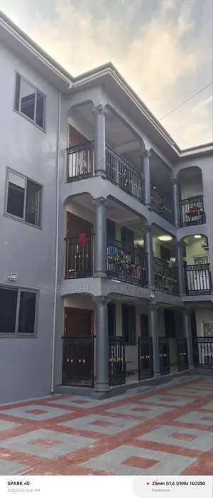 2bdrm Apartment in Tiyumba Real Estate, Kwabenya for rent