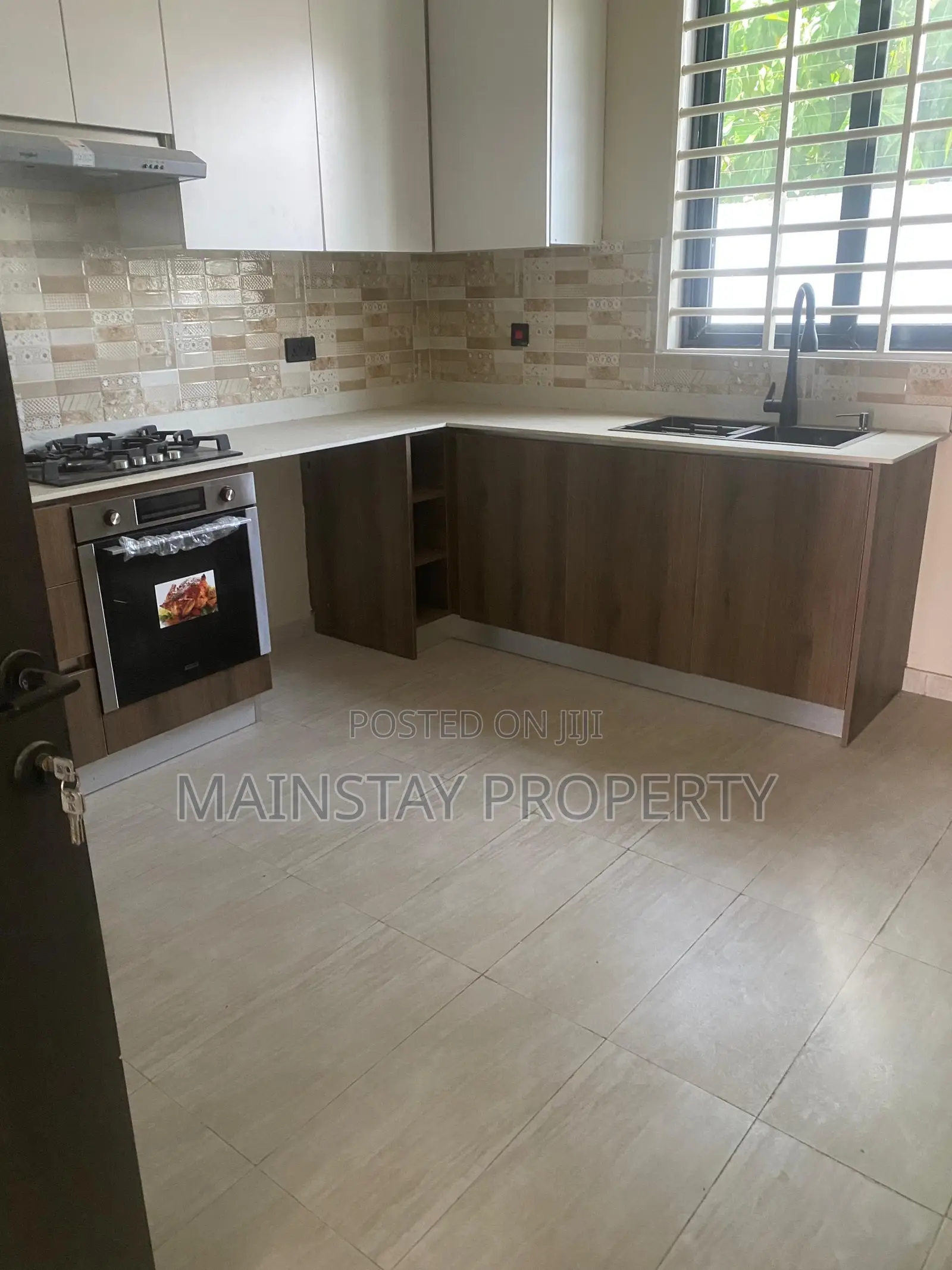3bdrm House in Spintex for rent