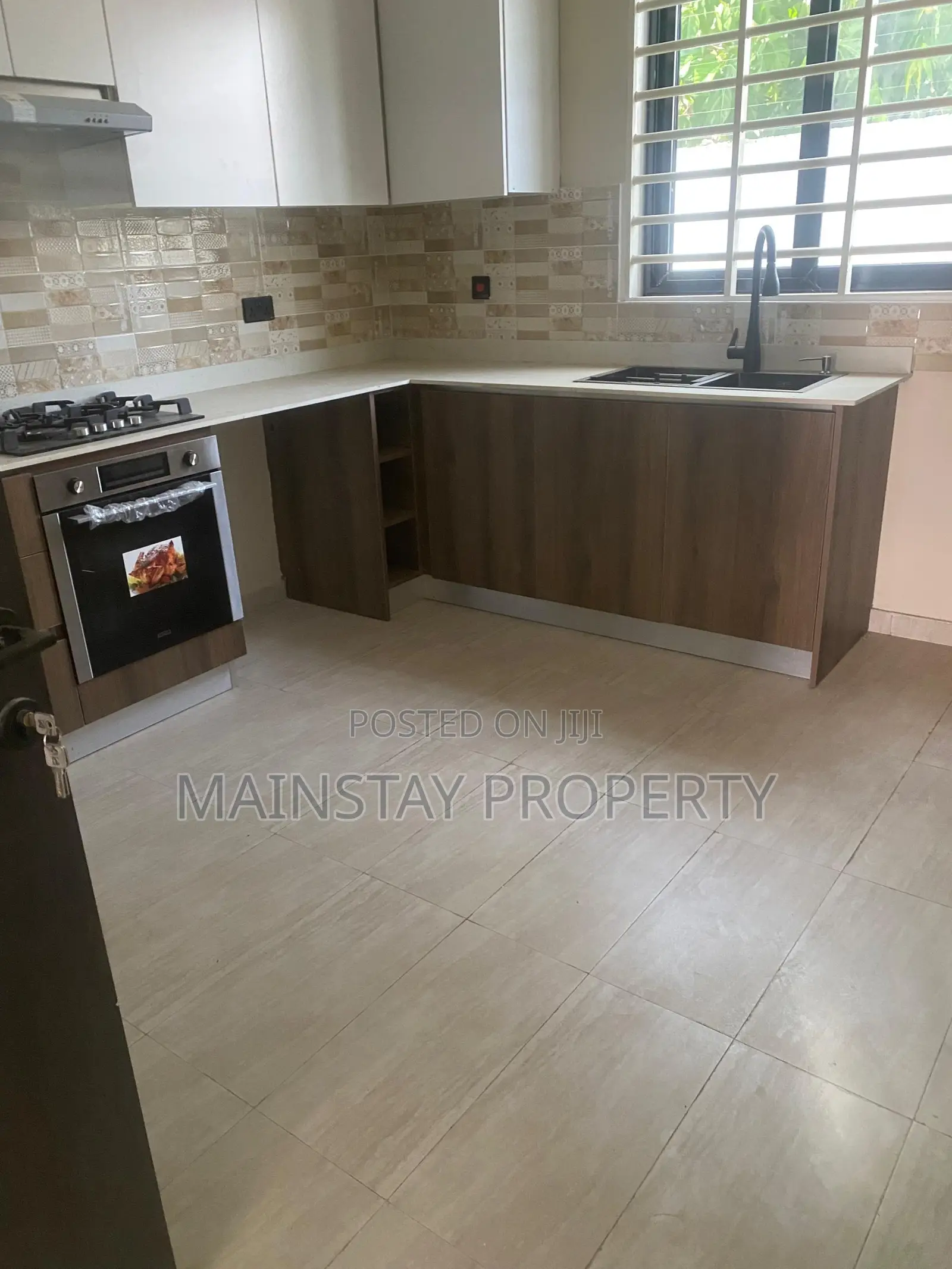 3bdrm House in Spintex for rent