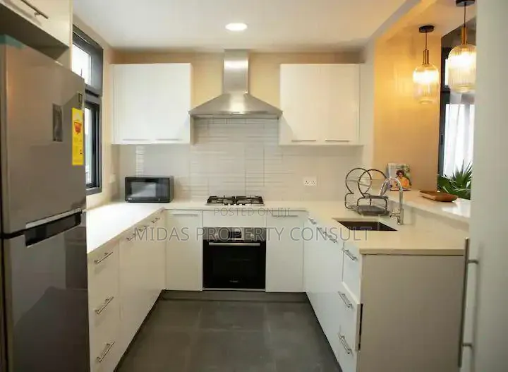 Furnished 3bdrm Townhouse/Terrace in Ayimensah Park, Accra Metropolitan