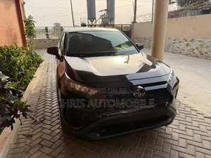 Toyota RAV4 2022 Black