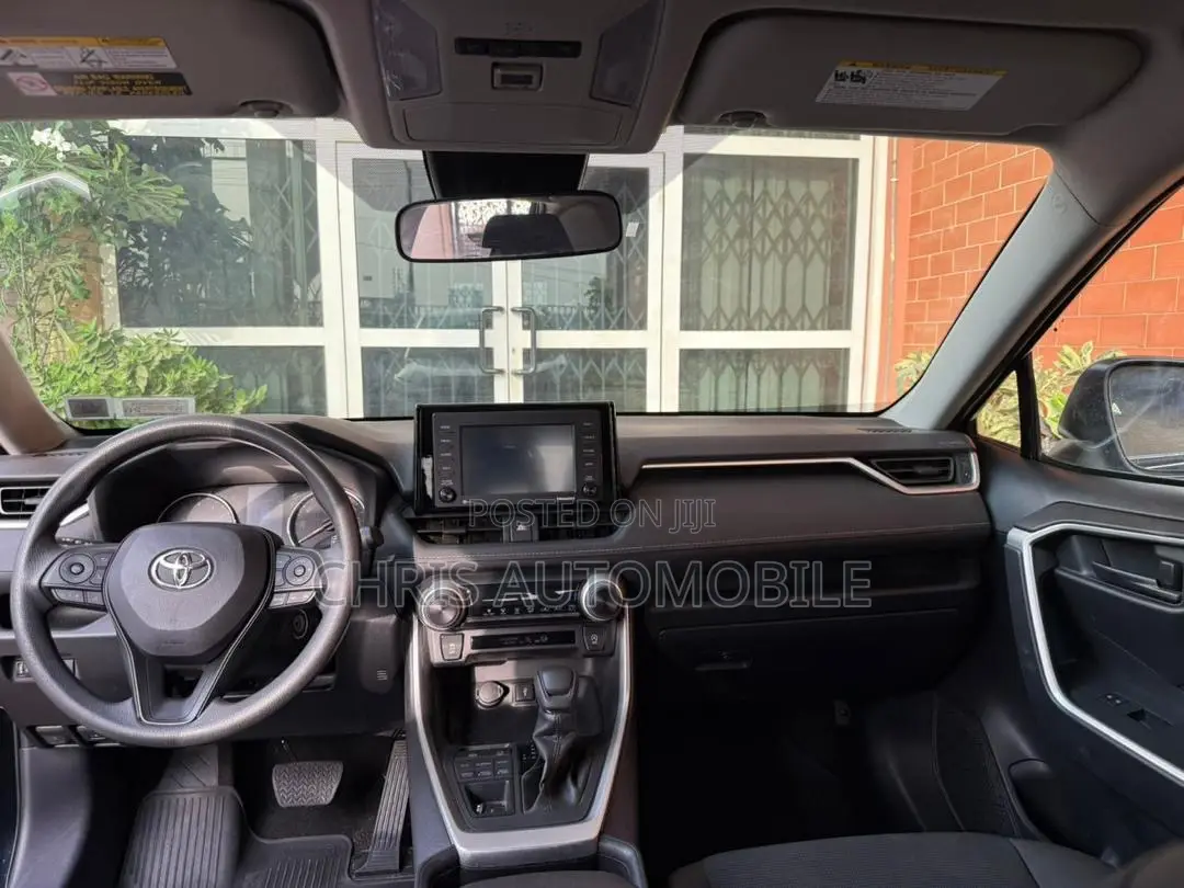 Toyota RAV4 2022 Black