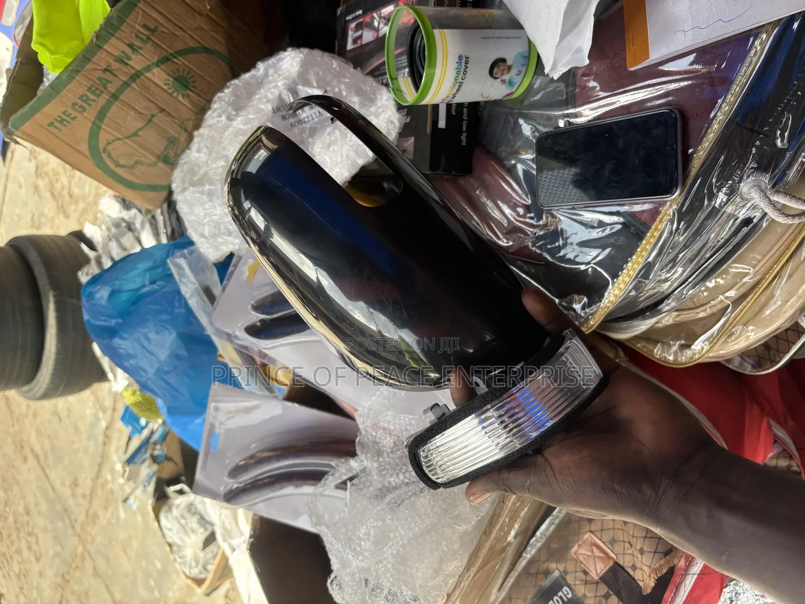 Toyota Belta Mirror Cover Ghc200 and Mirror Light Bulb Gh200