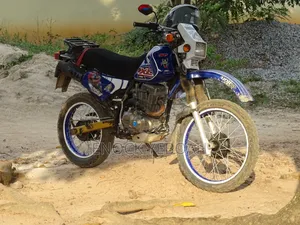 Honda Super Hawk 2018 Blue
