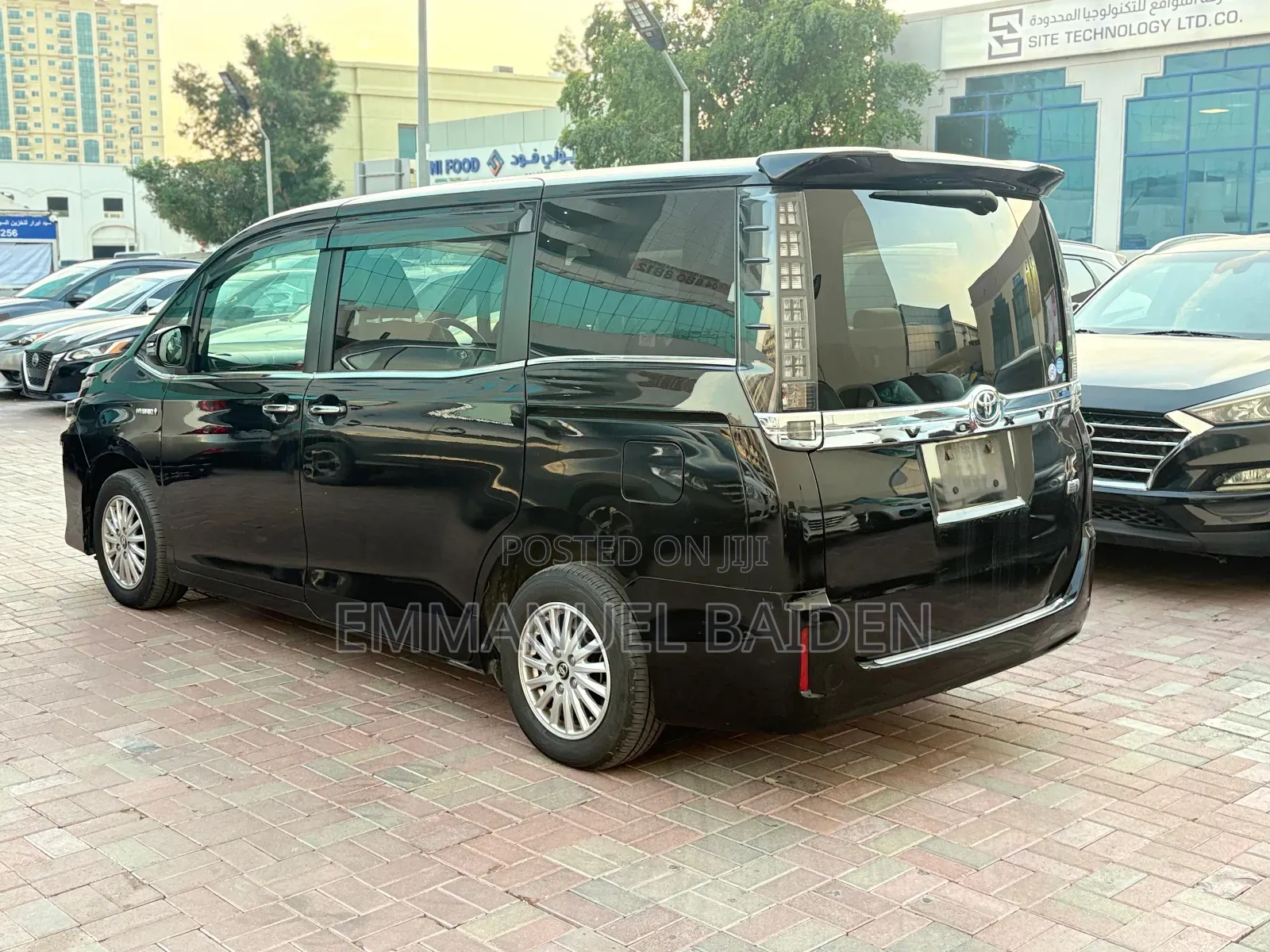 Toyota Voxy SV Premium 2014 Black