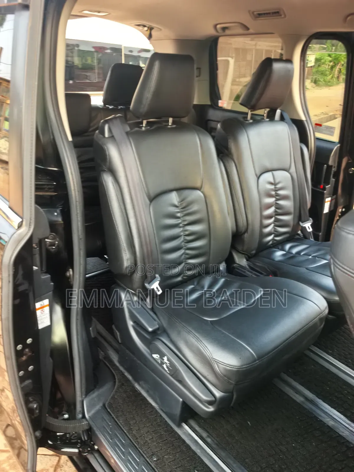 Toyota Voxy SV Premium 2014 Black