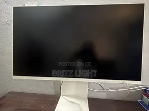 Samsung M8 Monitor