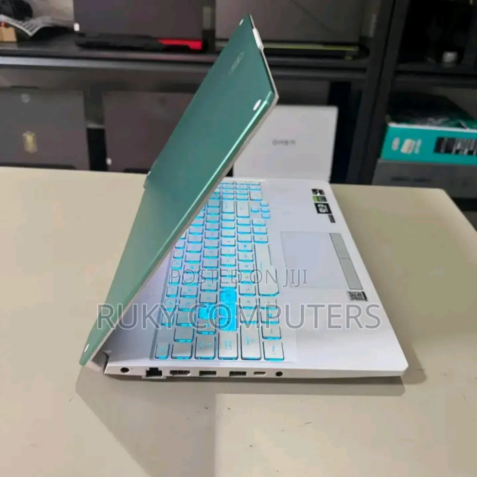 New Laptop Asus TUF Gaming FX504 16GB AMD Ryzen 7 SSD 1T