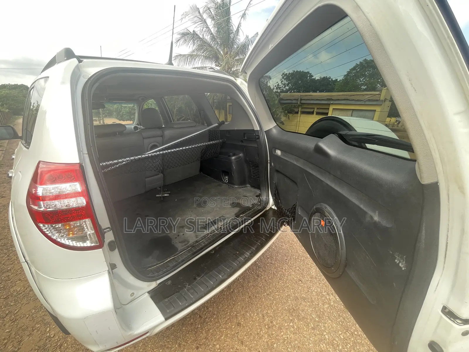 Toyota RAV4 2.5 Limited 2010 White