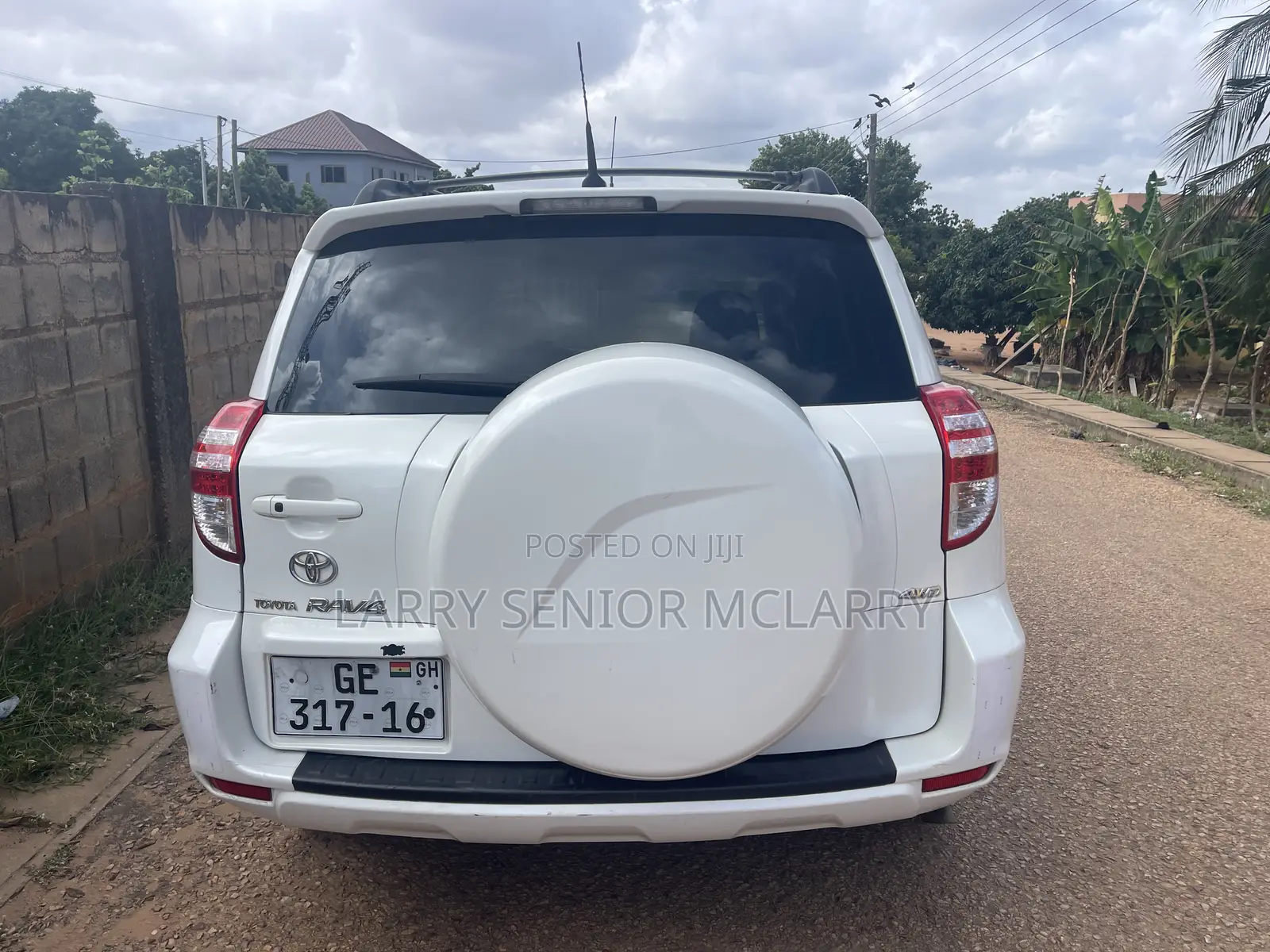 Toyota RAV4 2.5 Limited 2010 White
