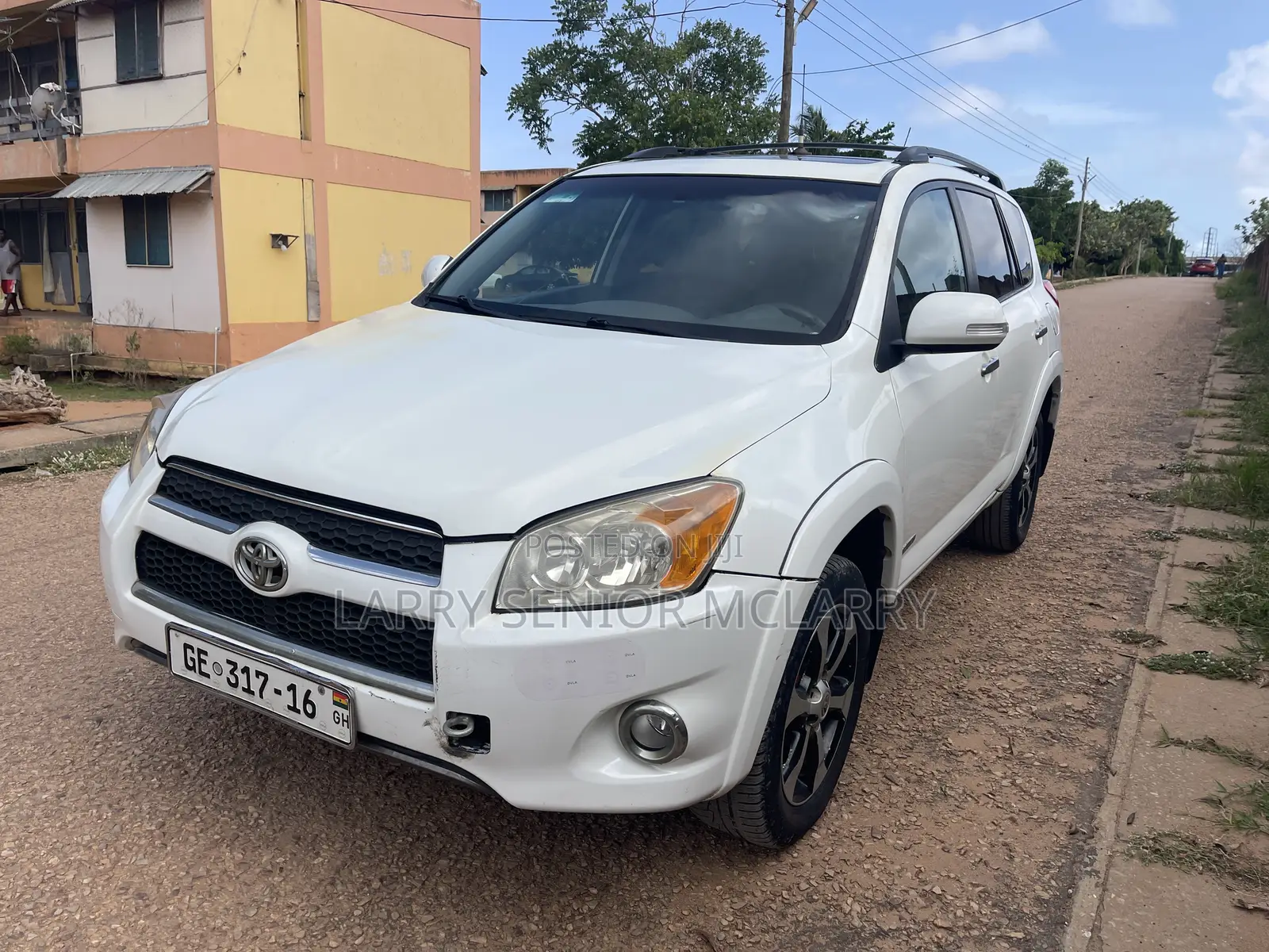 Toyota RAV4 2.5 Limited 2010 White