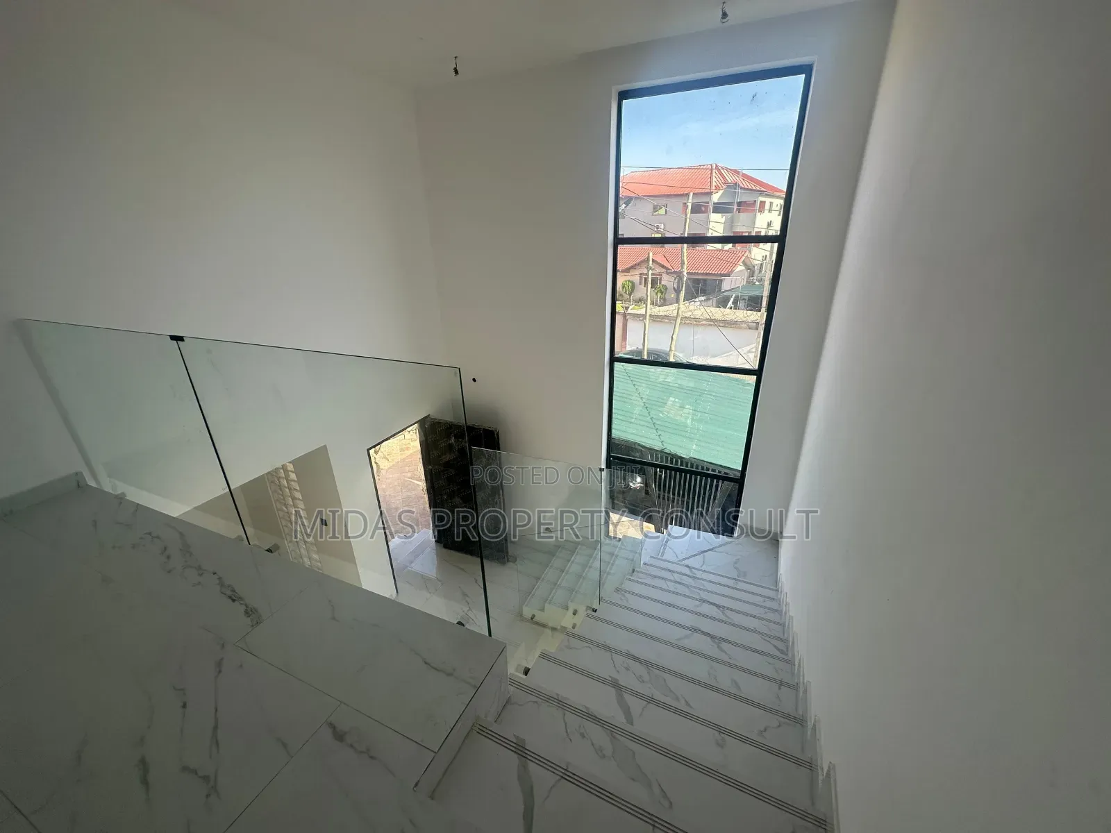 4bdrm House in West Legon, Police Station for sale