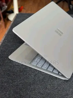 Laptop Microsoft Surface Laptop Go 16GB Intel Core i5 SSD 512GB