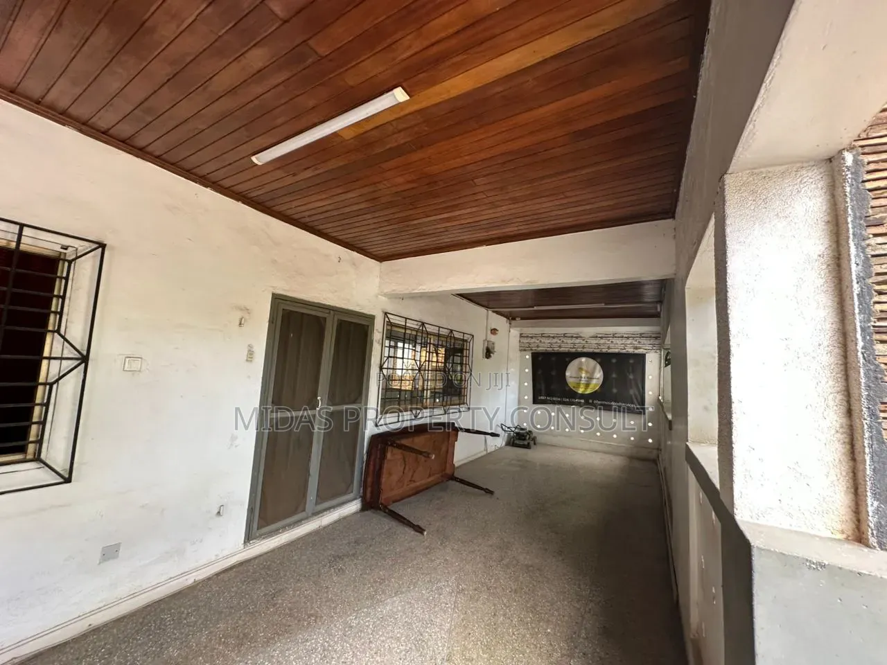 11bdrm House in Haatso, Asore Junction for sale