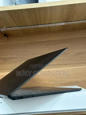 New Laptop Microsoft Surface Laptop 4 32GB Intel Core i7 SSD 1T