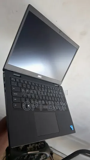 Laptop Dell Inspiron 3800 16GB Intel Core i7 HDD+SSD 256GB
