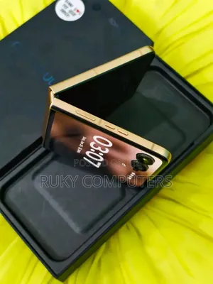 New Motorola Razr 60 Ultra 512 GB Bronze