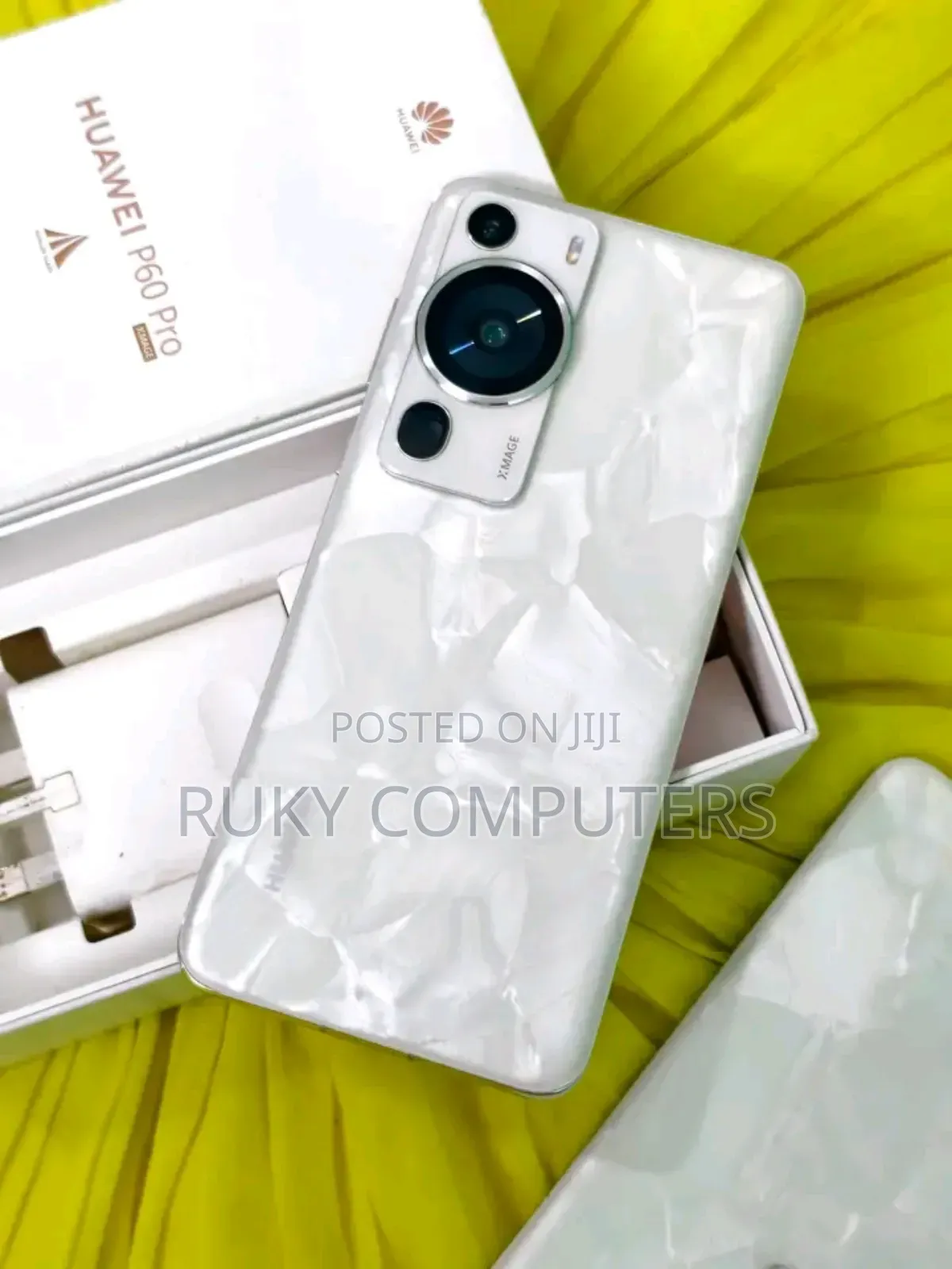 New Huawei Mate 60 Pro 256 GB White