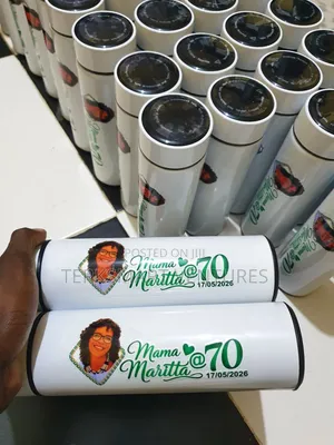Premium Smart Led Vacuum Flask - Souvenirs Corporate Gifts