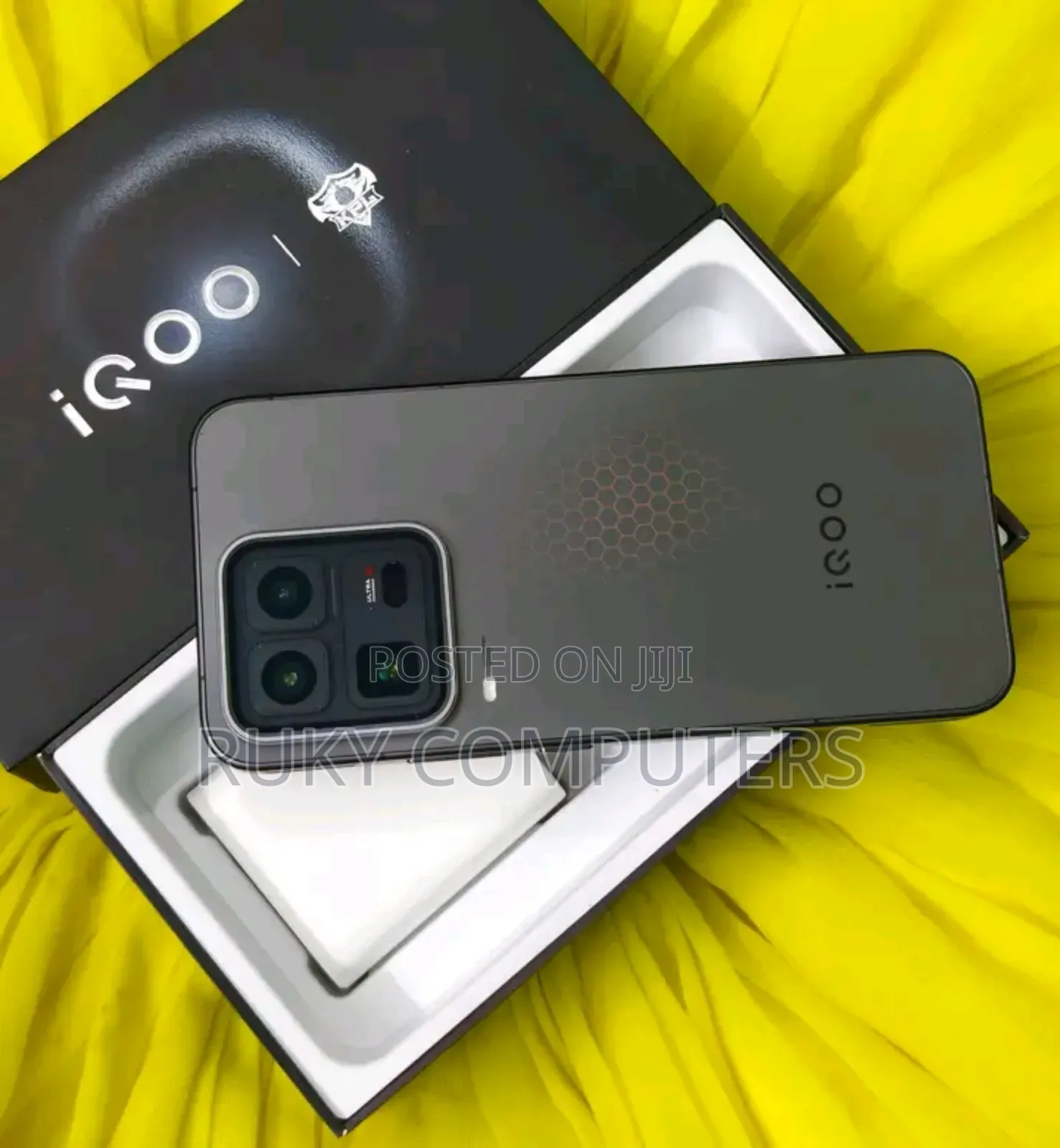 New Vivo iQOO 15 512 GB Black