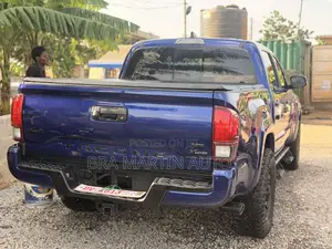 Toyota Tacoma SR Double Cab 5' Bed V6 AT 2023 Blue