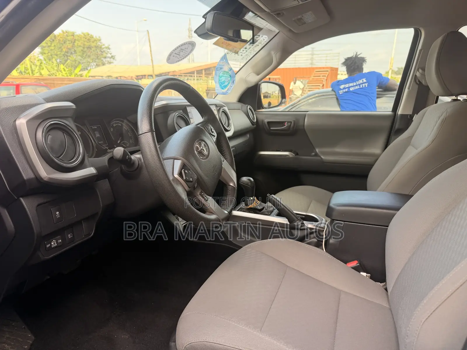 Toyota Tacoma SR Double Cab 5' Bed V6 AT 2023 Blue