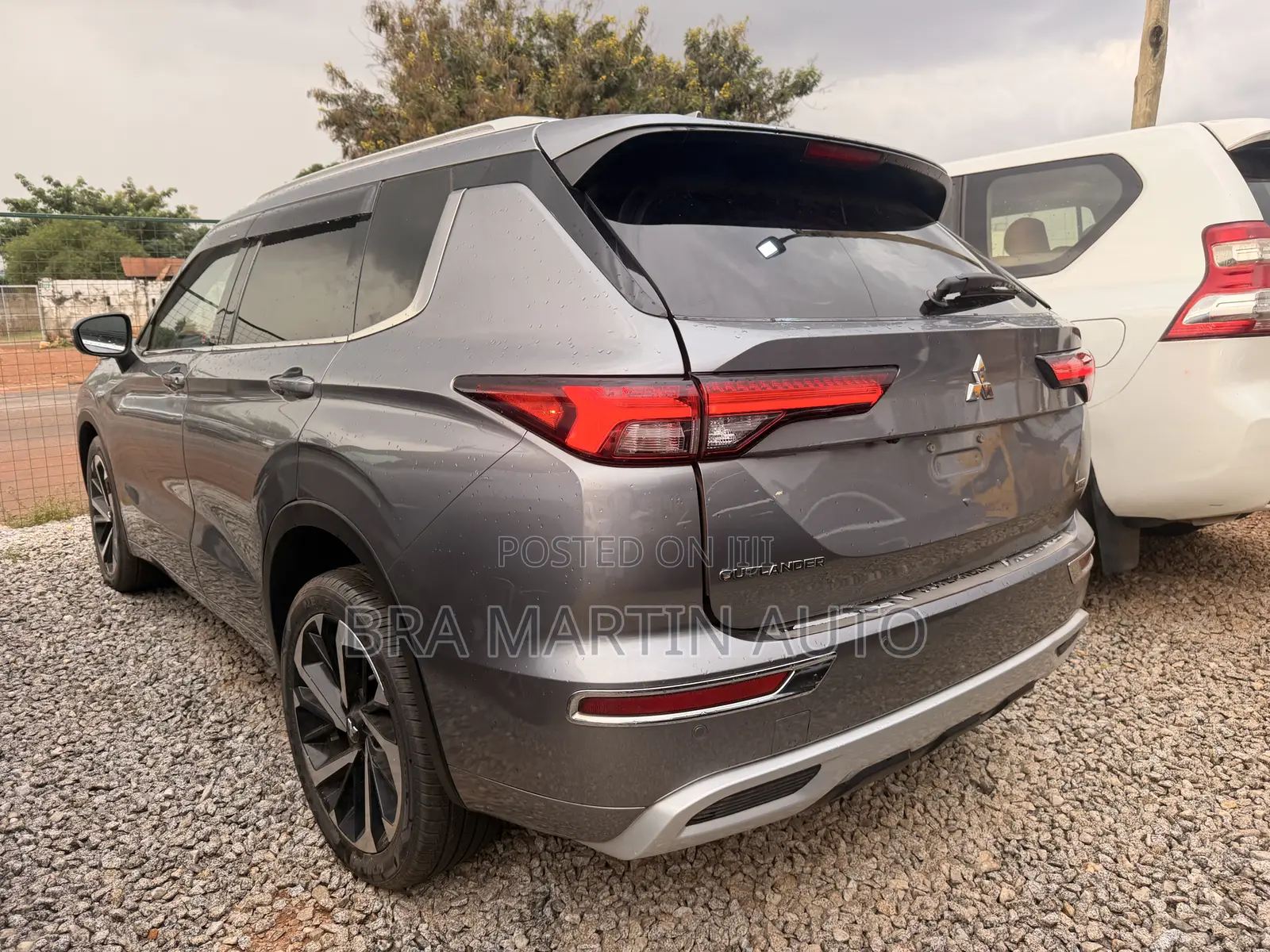 Mitsubishi Outlander SE Special Edition 2023 Silver