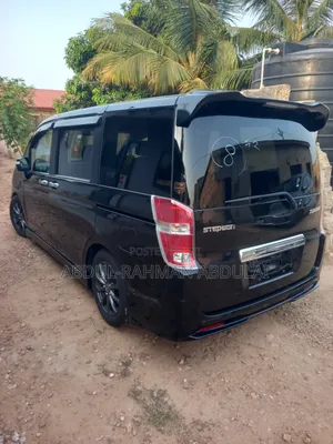 Honda Stepwgn 2012 Black