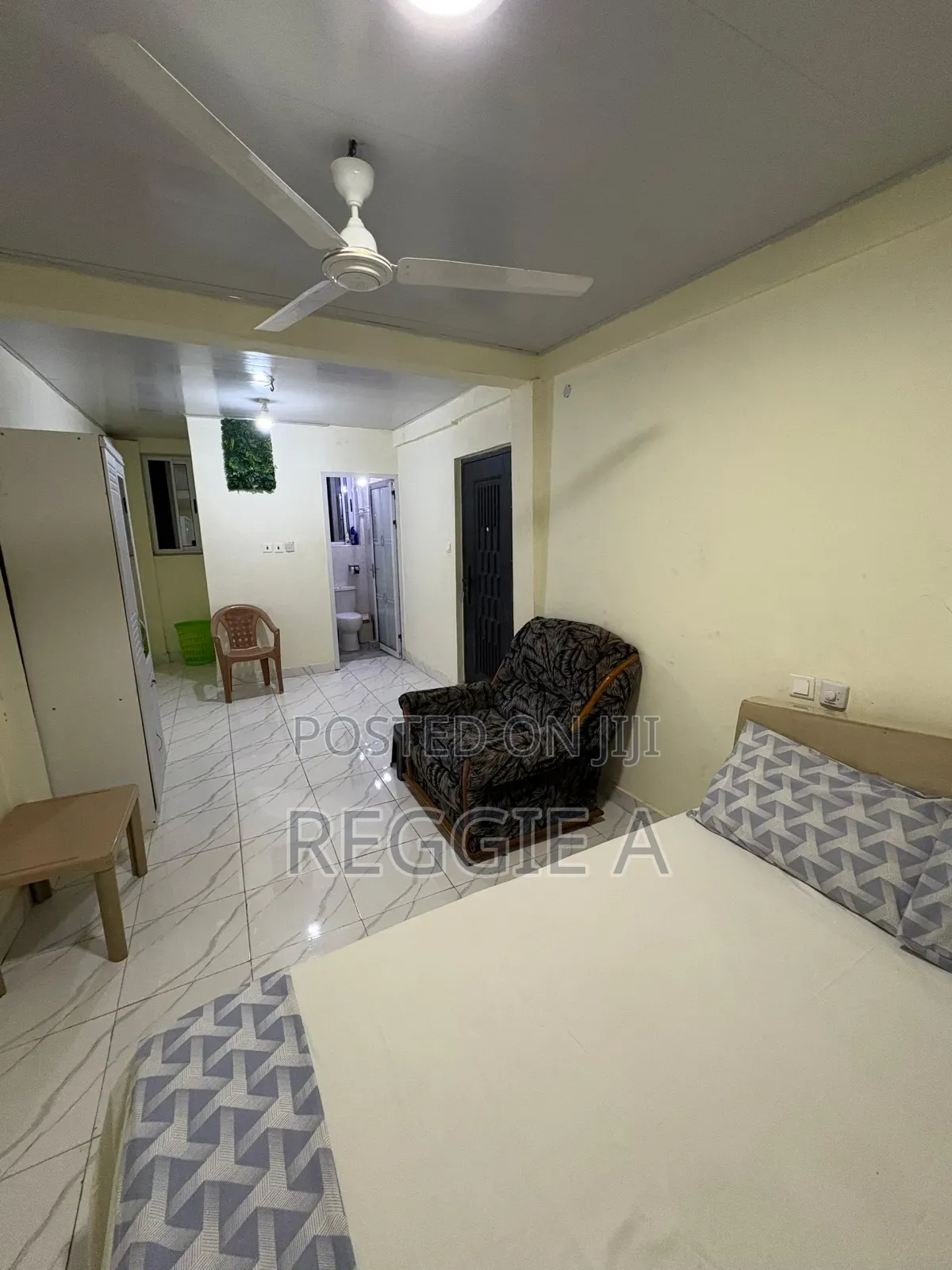 - *2 Bedroom* Nice, Fully Furnished Flat. Short Stay.