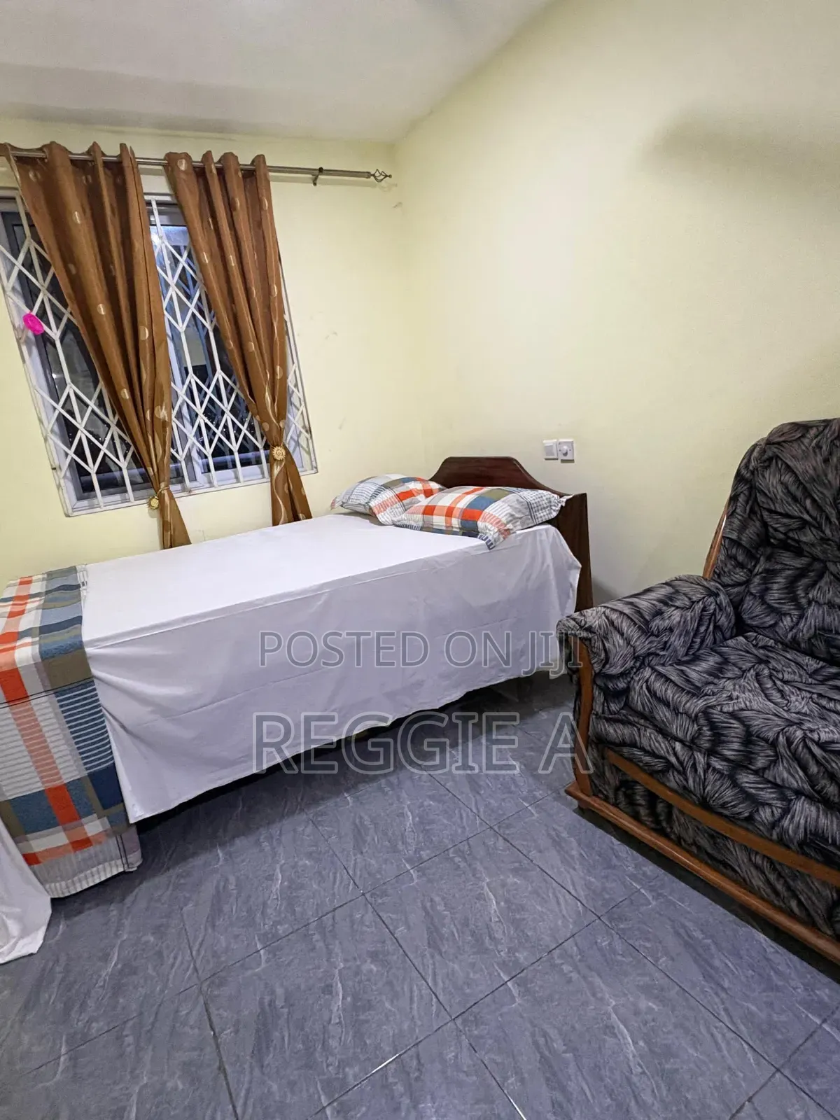 - *2 Bedroom* Nice, Fully Furnished Flat. Short Stay.
