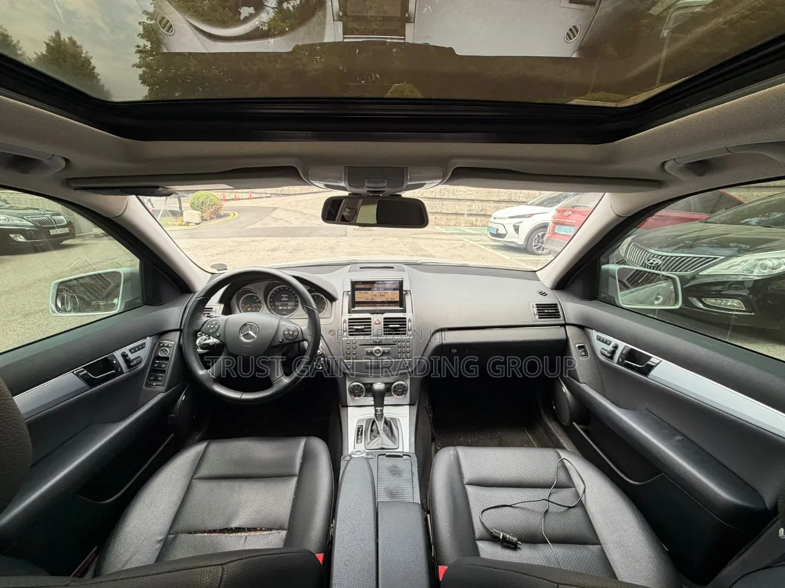 Mercedes-Benz C200 2011 Silver