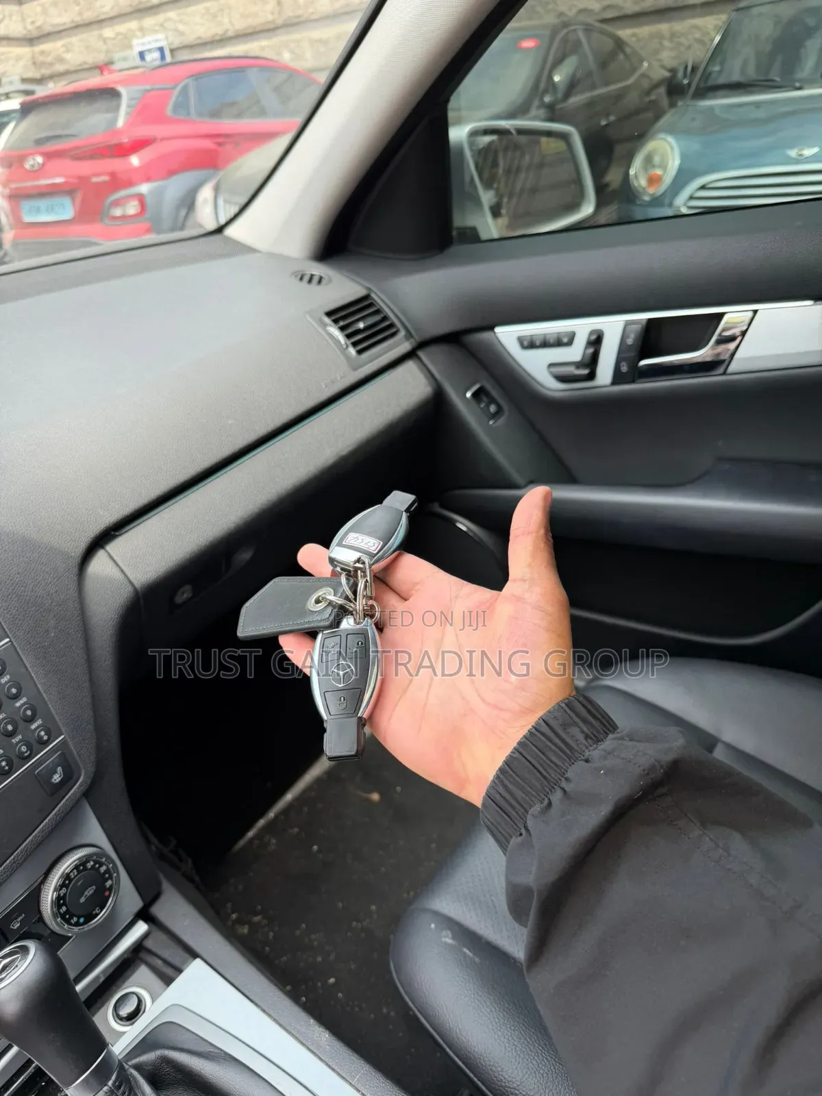 Mercedes-Benz C200 2011 Silver