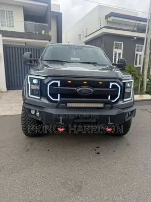 Ford F-150 Raptor 4x4 SuperCab Styleside 5.5 ft. box 133 in. WB 2018