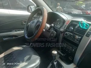 Hyundai Tucson 2005 Gray