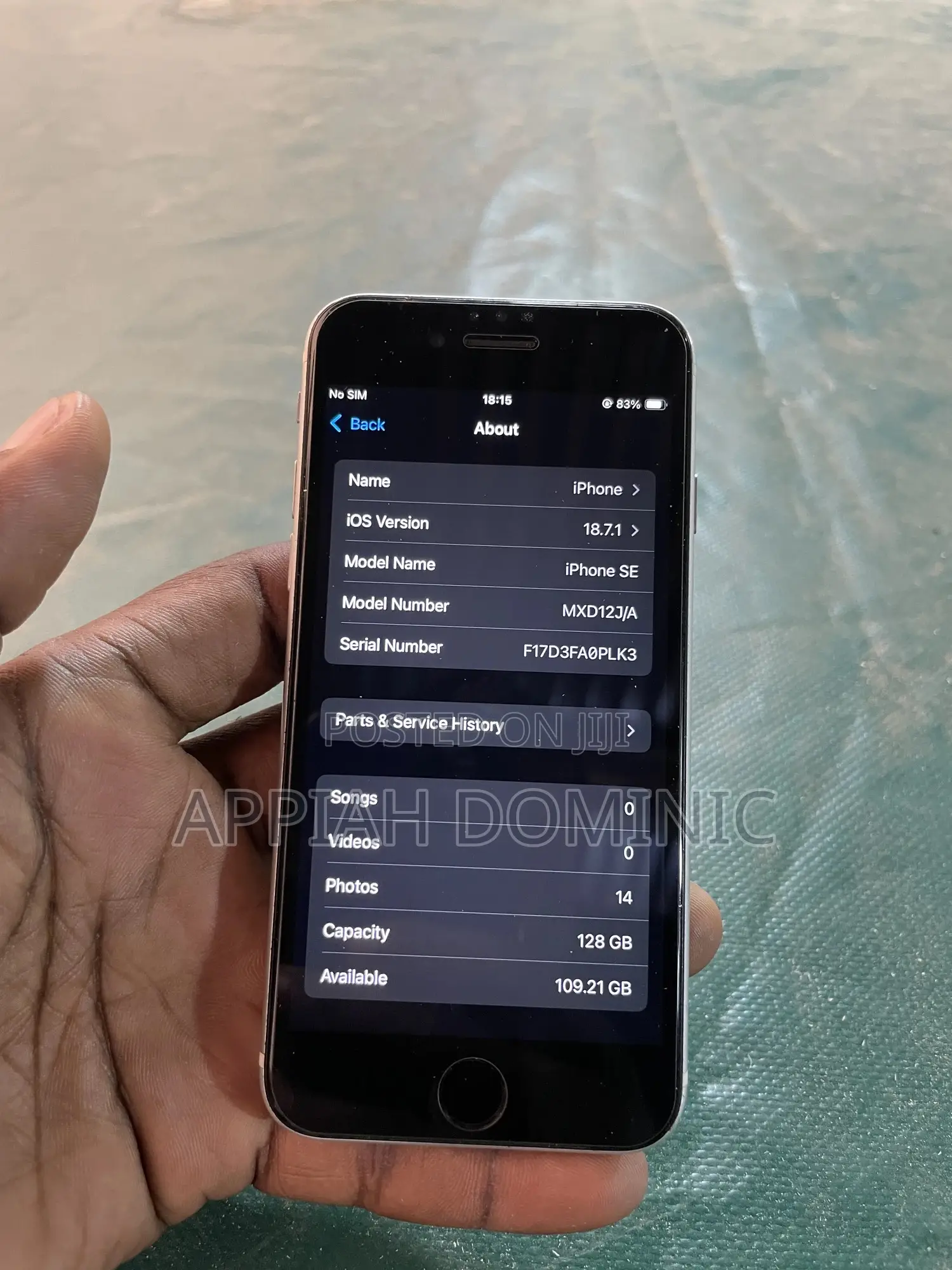 Apple iPhone SE 128 GB Black